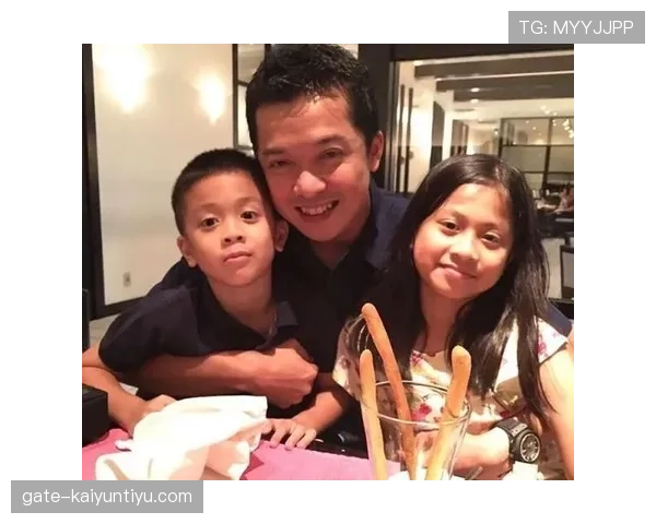 陶菲克退役后住的别墅，比印尼总统官邸还壕？